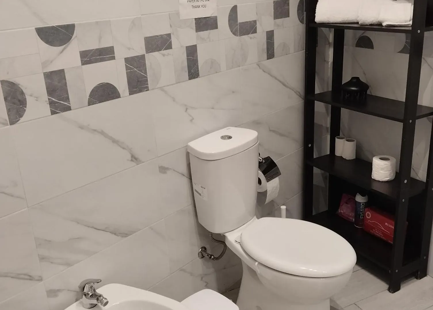 Apartament House Luroke Katania